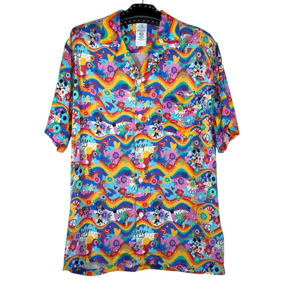 Disney Pride Collection Mickey Mouse Short Sleeve Button Down Shirt Medium NWOT - Picture 1 of 15